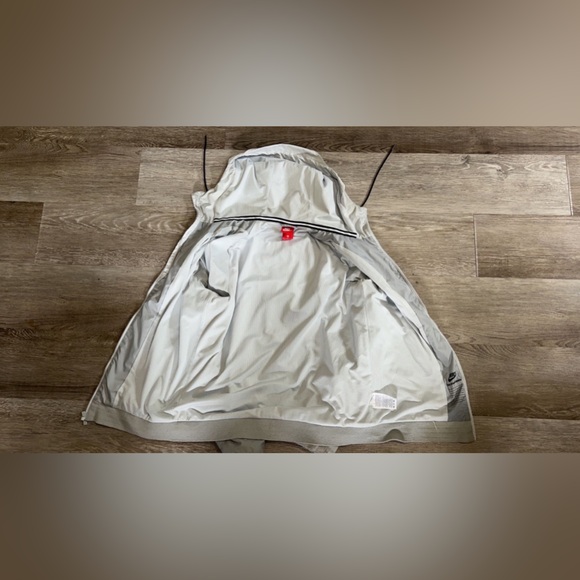 NIKE WINDRUNNER / BREAKER GX1 VERY RARE - Picture 2 of 2